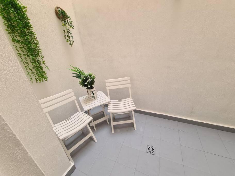 Beautiful Apartment With Patio Torrevieja Ngoại thất bức ảnh