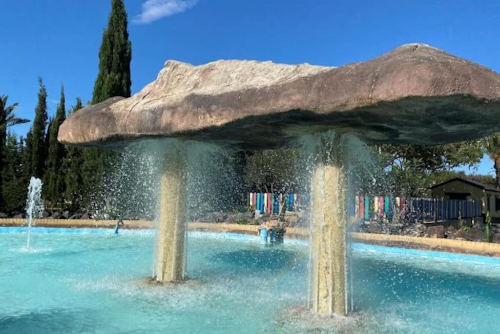 Beautiful Apartment With Patio Torrevieja Ngoại thất bức ảnh