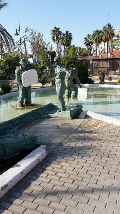 Beautiful Apartment With Patio Torrevieja Ngoại thất bức ảnh